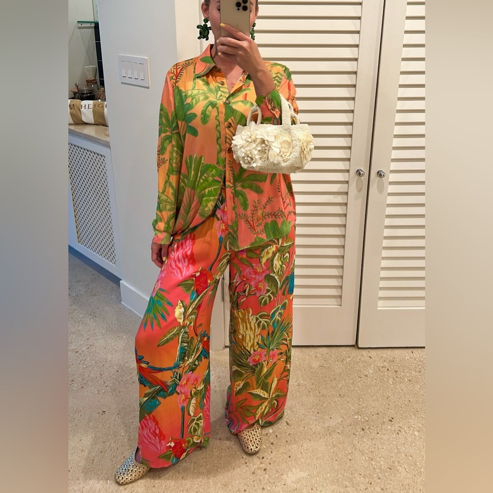 Tropical set